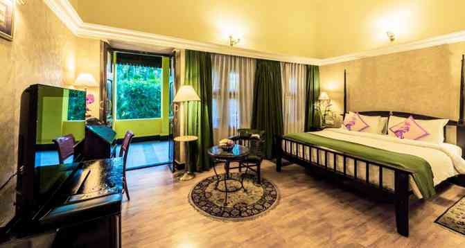 Royal Orchid Metropole